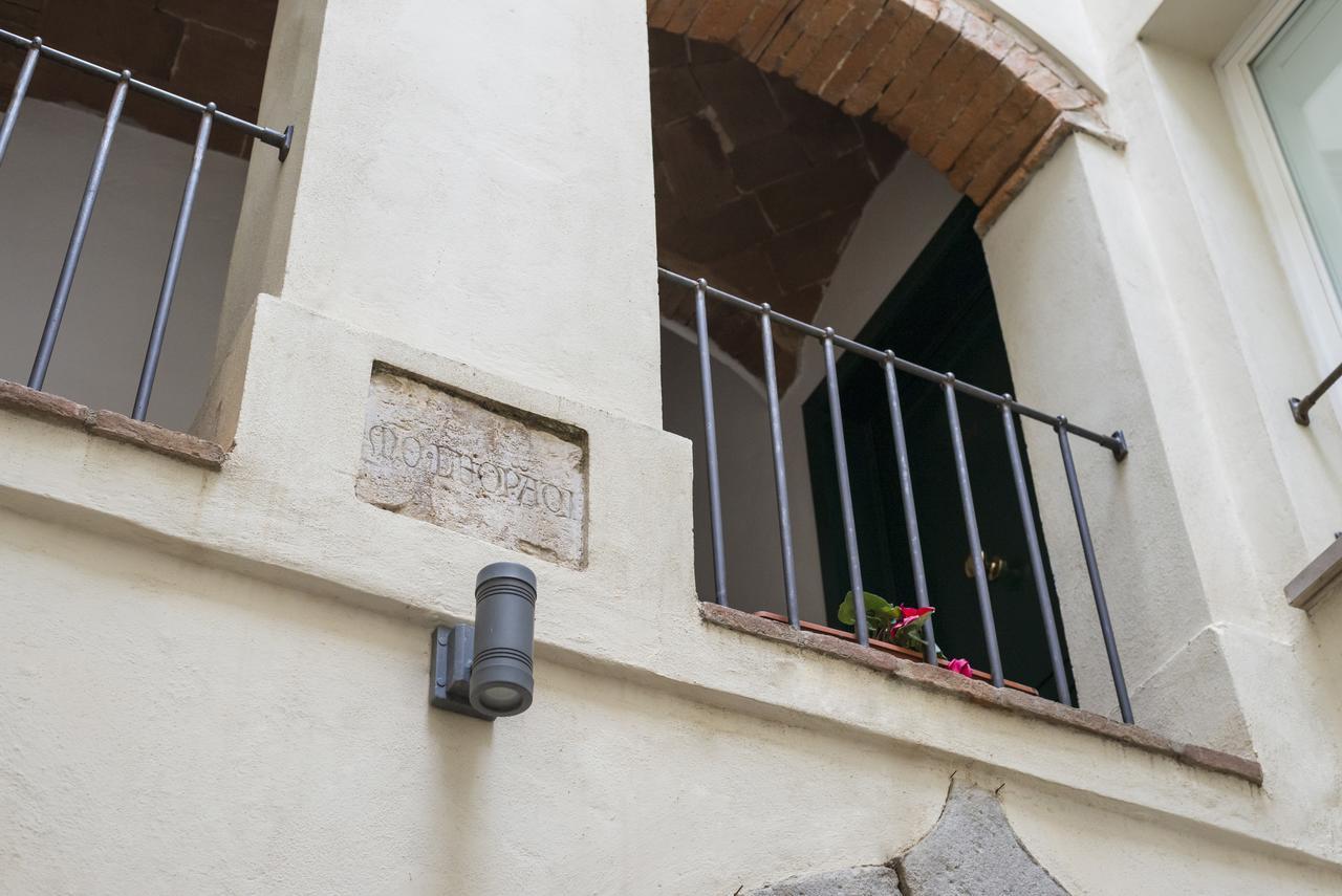 Il Chiostro Appartamenti & Suites Суверето Екстер'єр фото